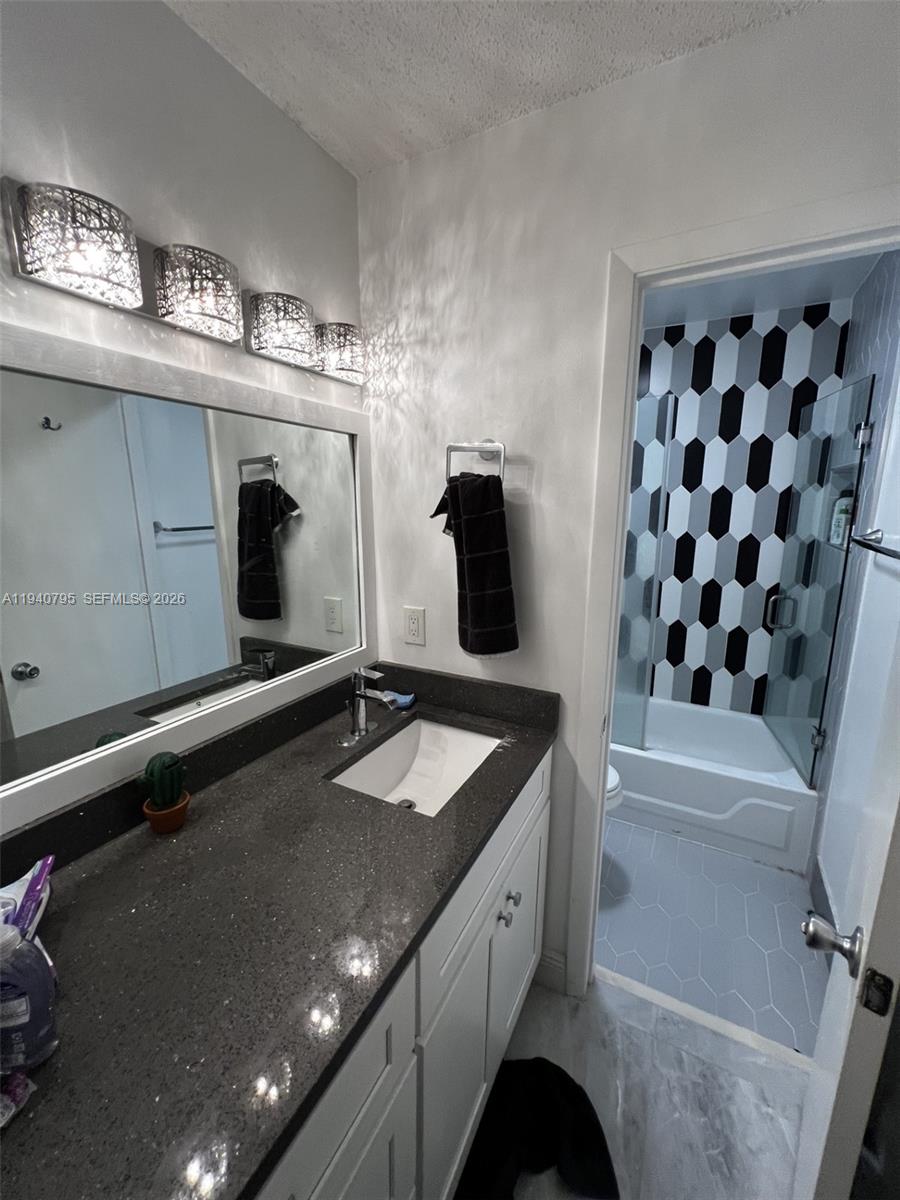 TARTAN COCONUT CREEK PHAS - Residential