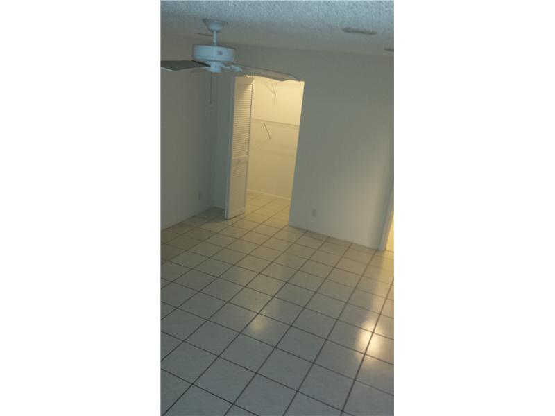 BONAVENTURE TOWNHOWNHOUSE - Residential Lease