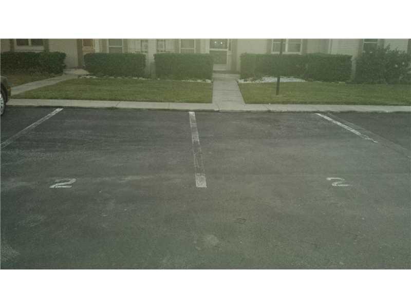 BONAVENTURE TOWNHOWNHOUSE - Residential Lease