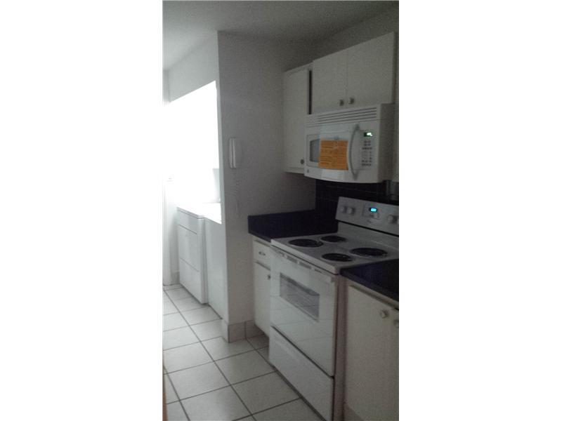 BONAVENTURE TOWNHOWNHOUSE - Residential Lease