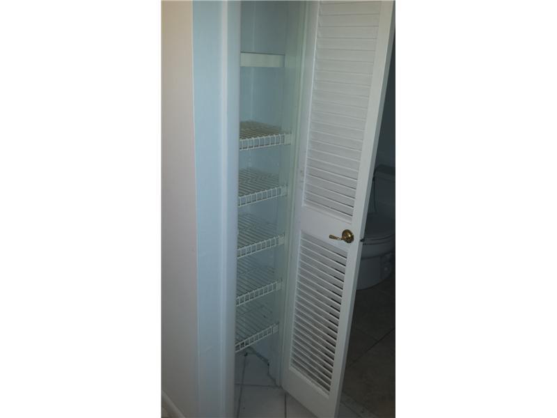 BONAVENTURE TOWNHOWNHOUSE - Residential Lease