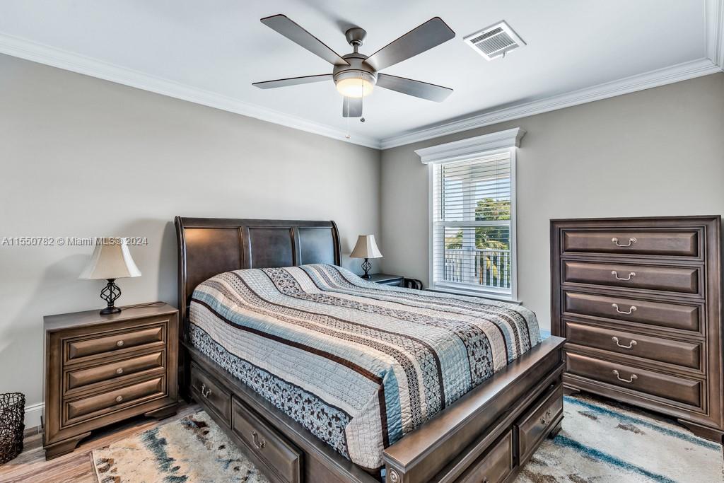 COCO PLUM BEACH (REPLAT O - Residential
