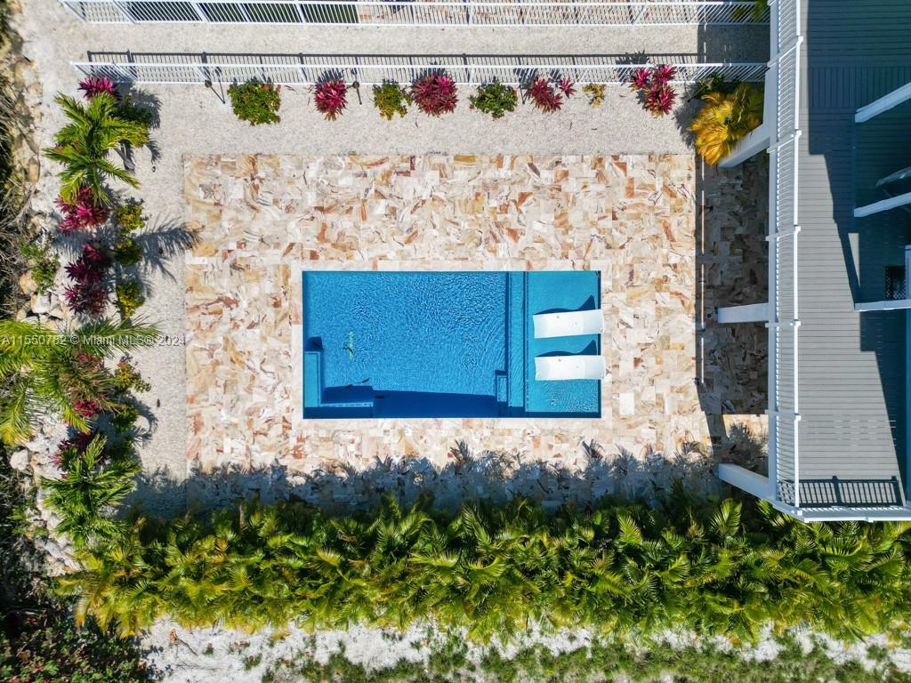 COCO PLUM BEACH (REPLAT O - Residential