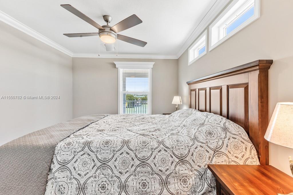 COCO PLUM BEACH (REPLAT O - Residential