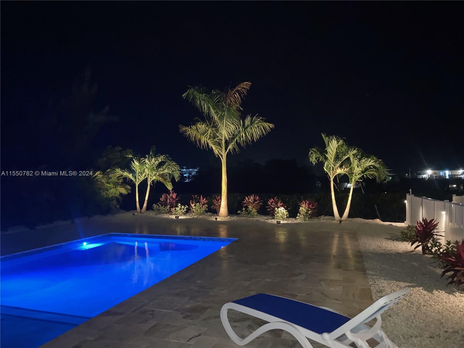 COCO PLUM BEACH (REPLAT O - Residential