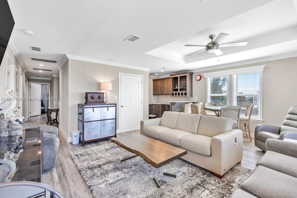 COCO PLUM BEACH (REPLAT O - Residential