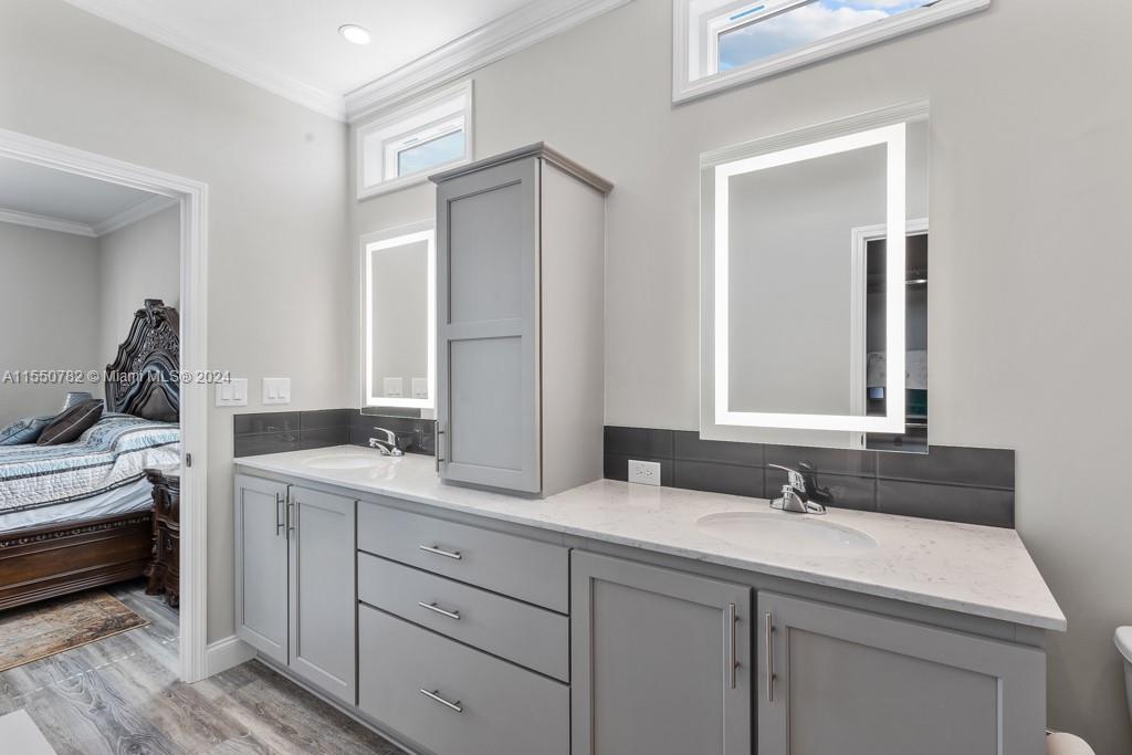 COCO PLUM BEACH (REPLAT O - Residential
