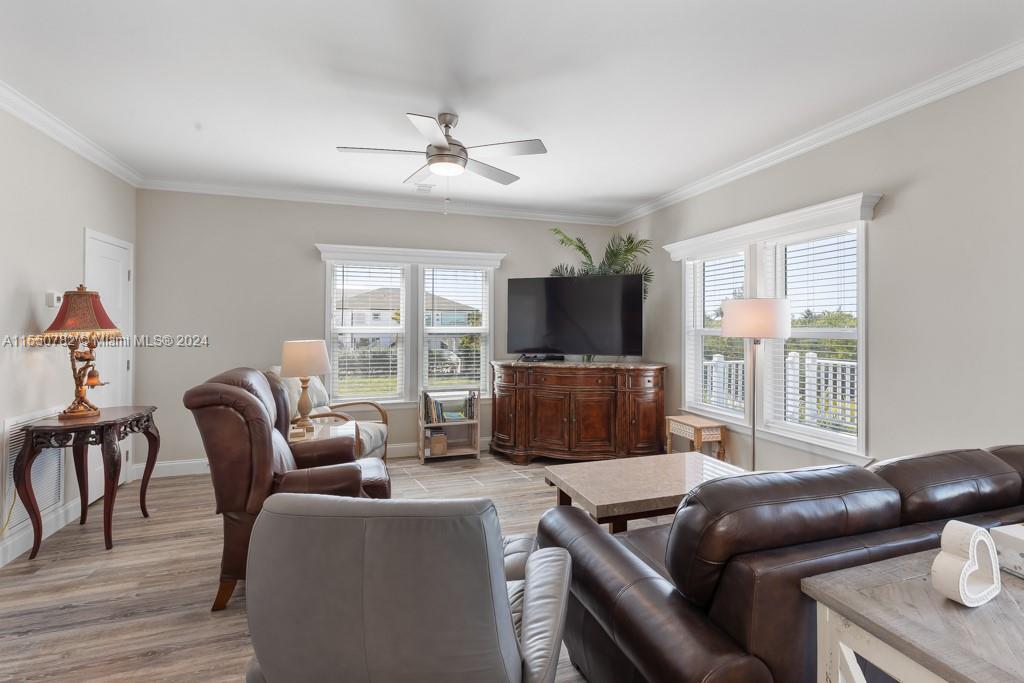 COCO PLUM BEACH (REPLAT O - Residential