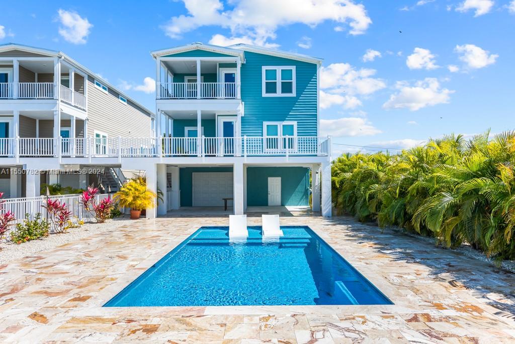COCO PLUM BEACH (REPLAT O - Residential