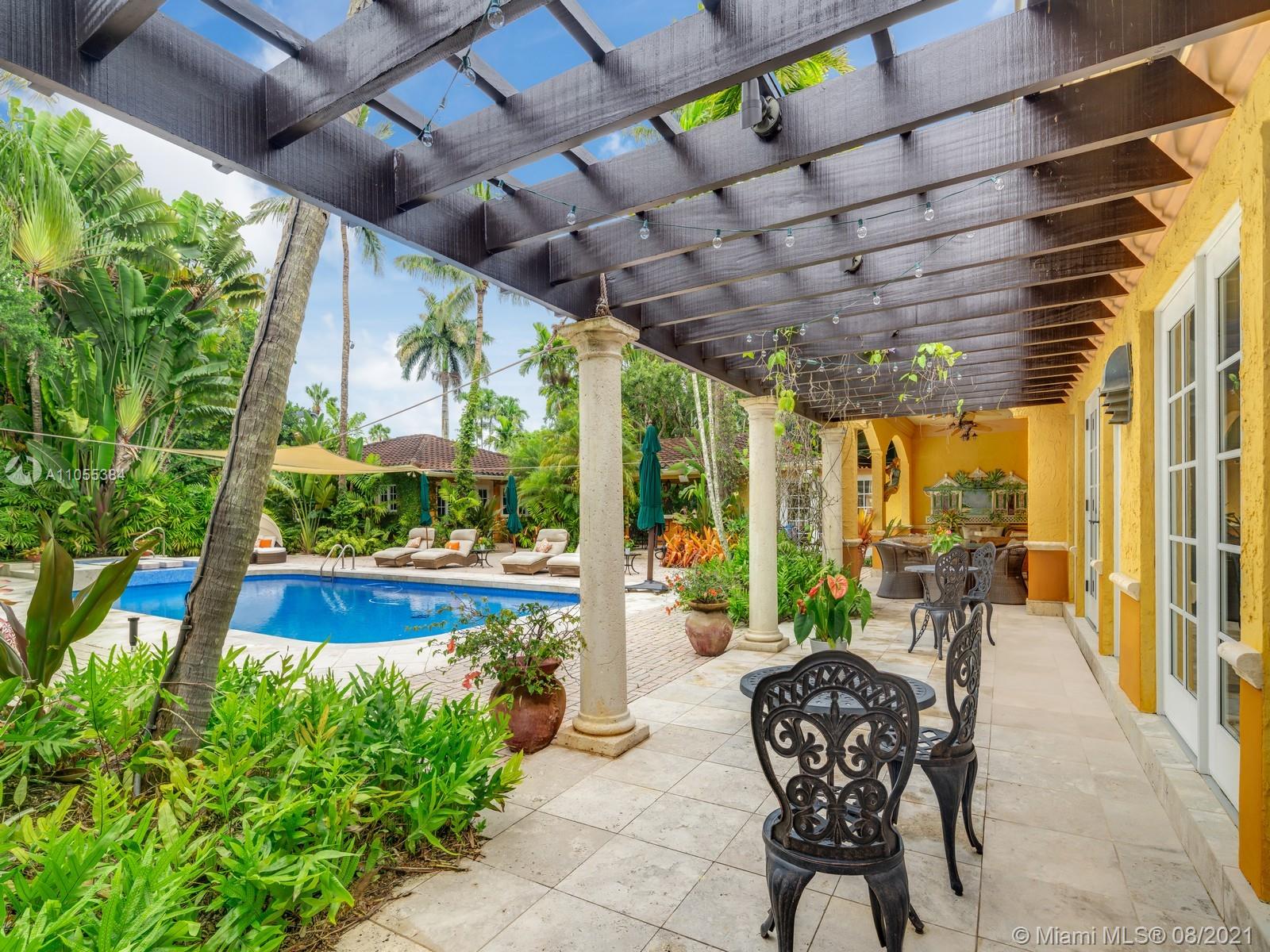 COCOA PLUM HEIGHTS SUB - Residential