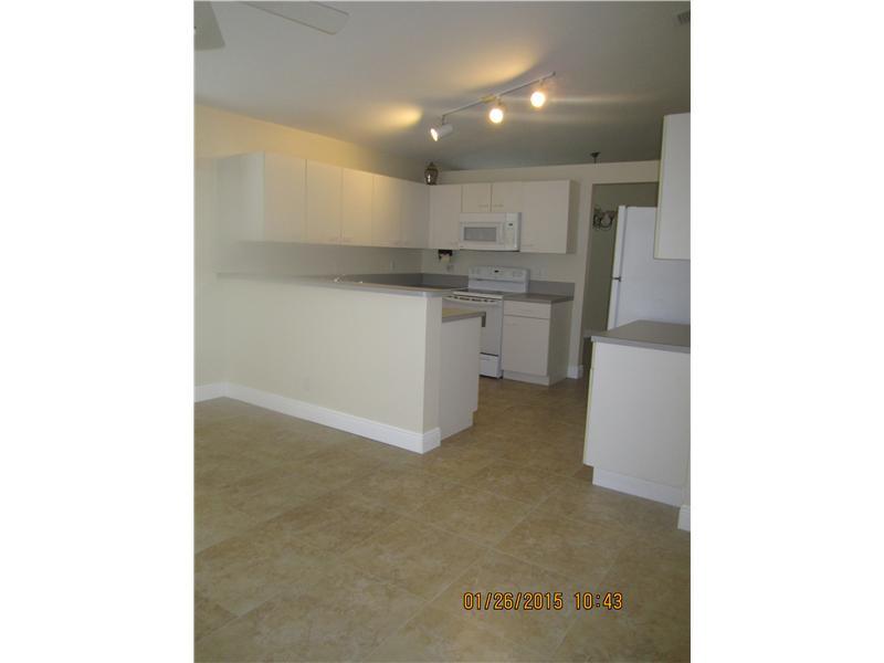 PROSPER POINTE 149-16 B - Residential Lease