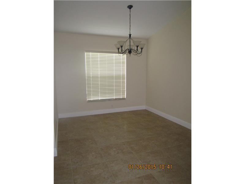 PROSPER POINTE 149-16 B - Residential Lease