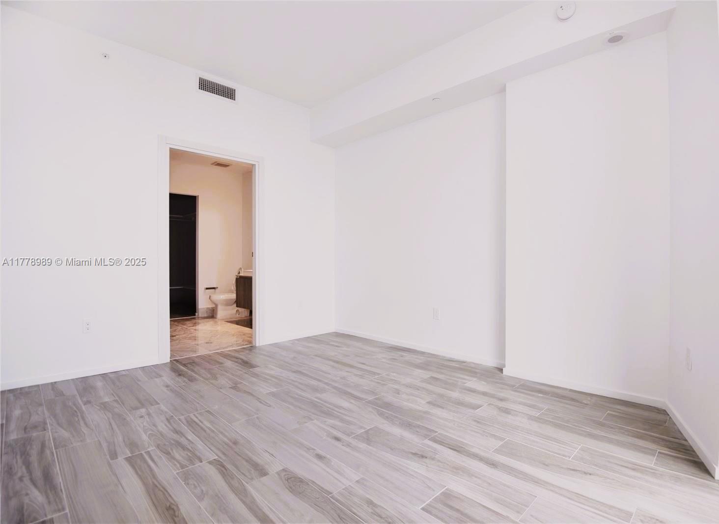 SLS LUX - Residential