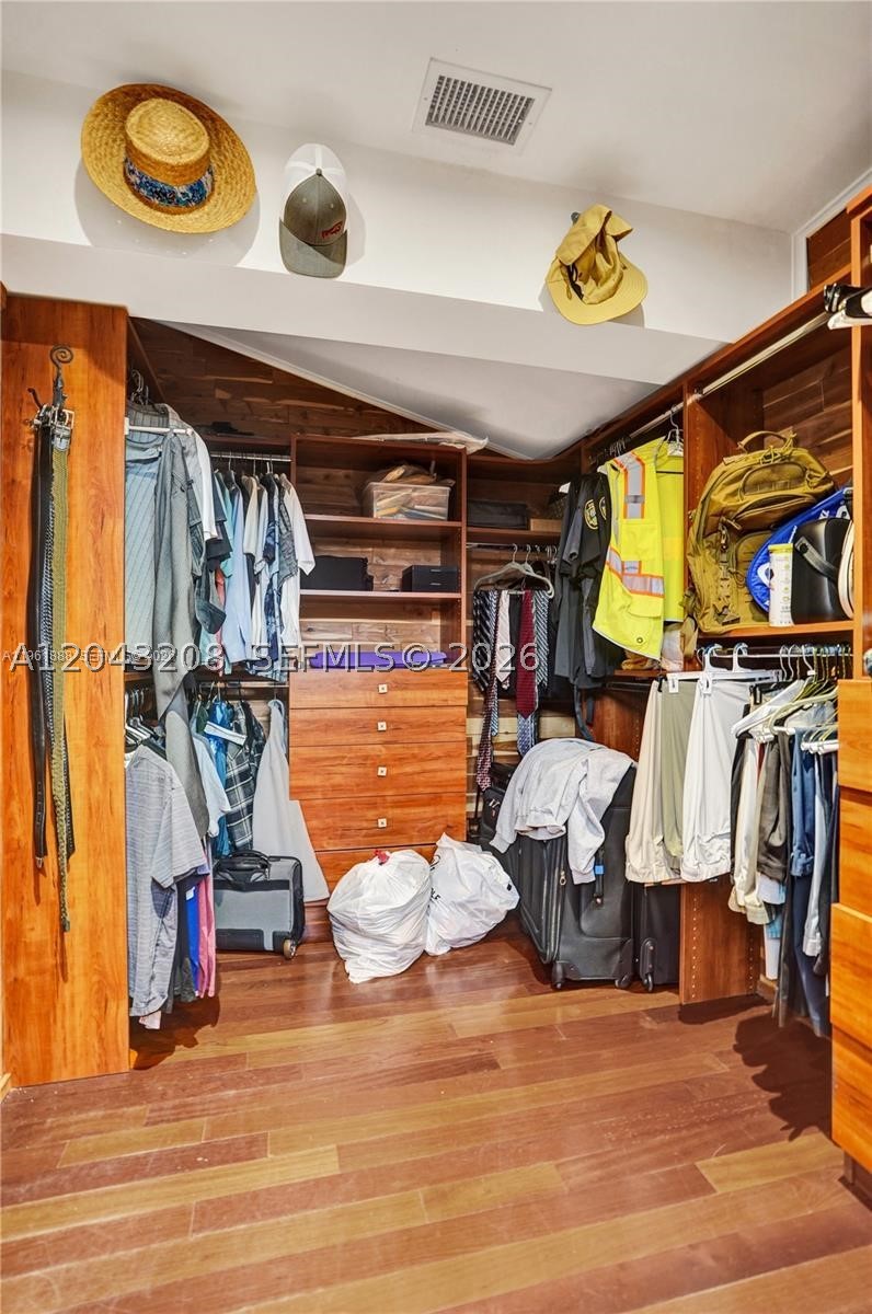 BAY BREEZE SEC MIAMI SHOR - Residential Lease