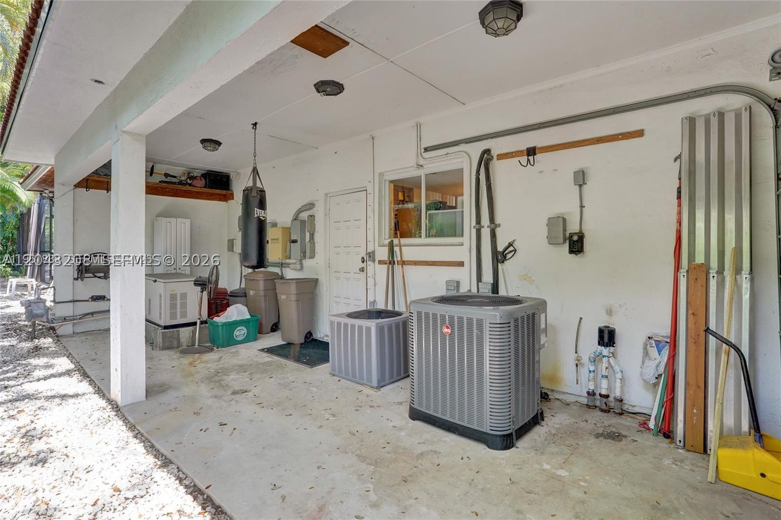 BAY BREEZE SEC MIAMI SHOR - Residential Lease