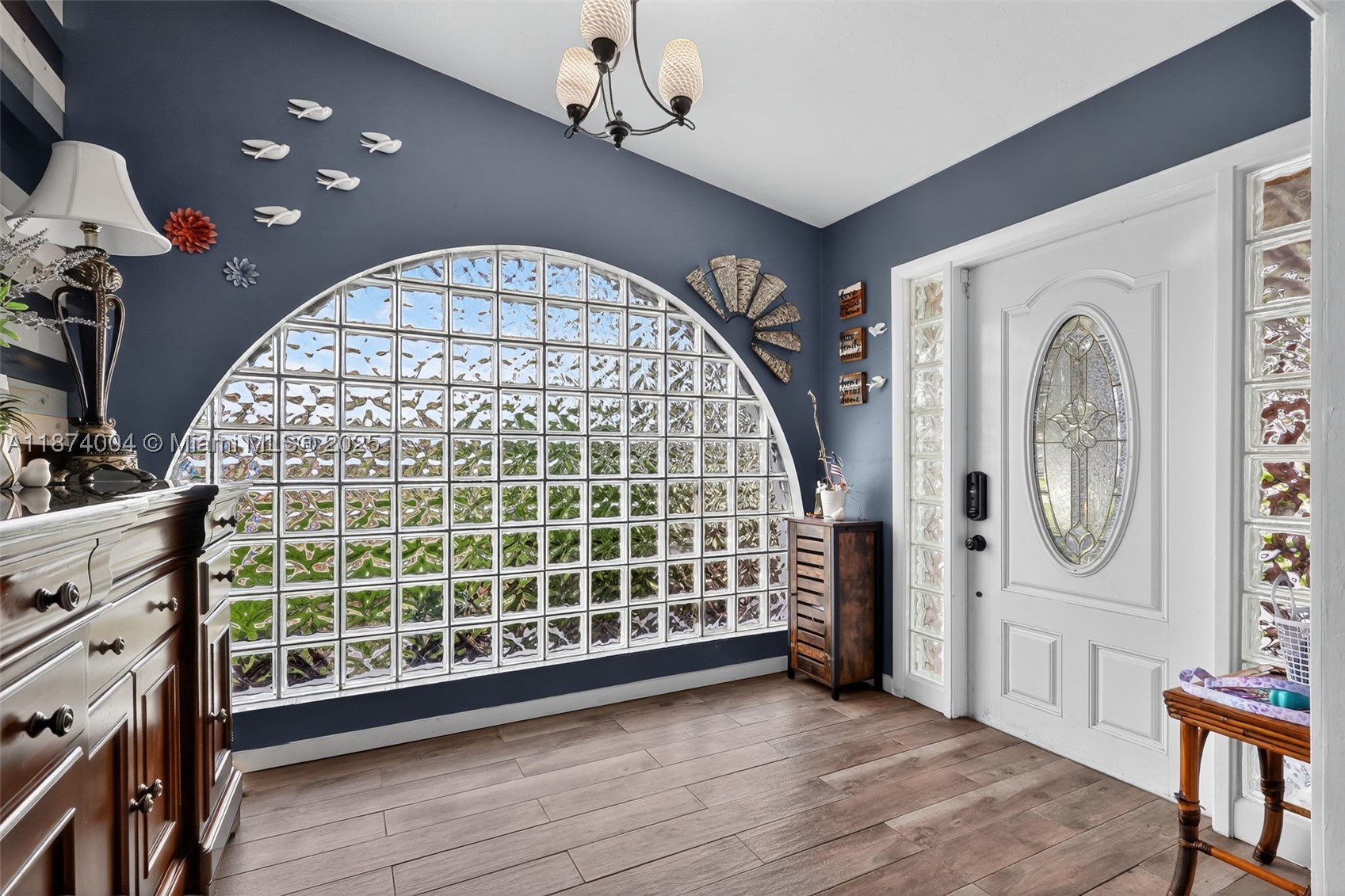 HERITAGE HOMES FIRST ADD - Residential