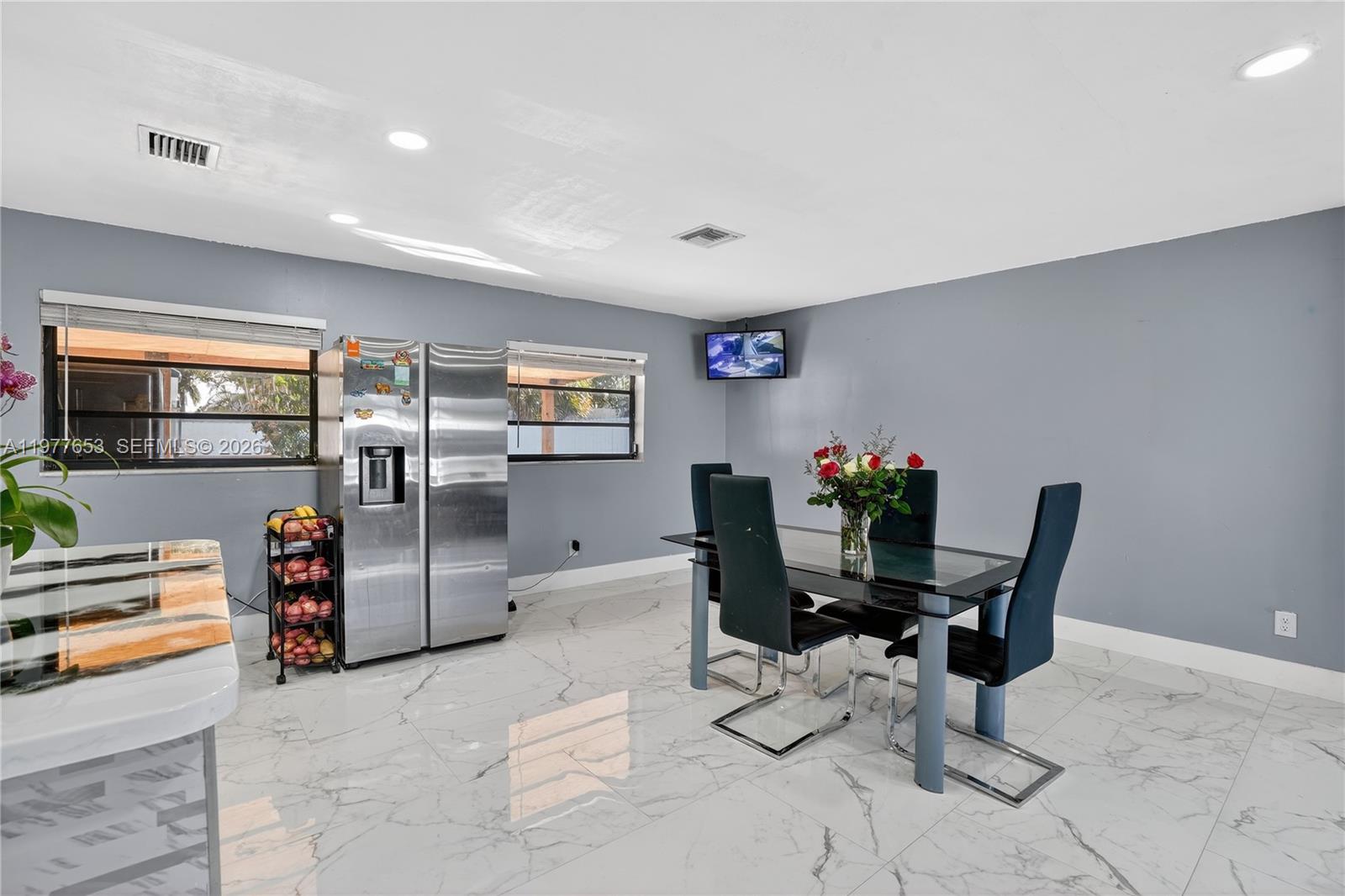 ROOSEVELT ESTATES - Residential