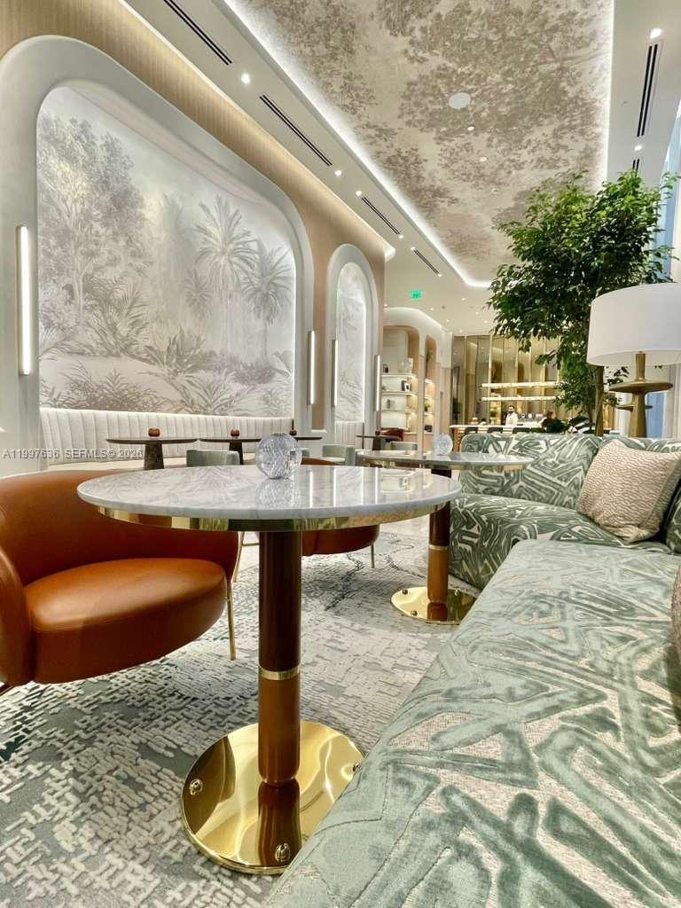 VICEROY RESIDENCES - Residential