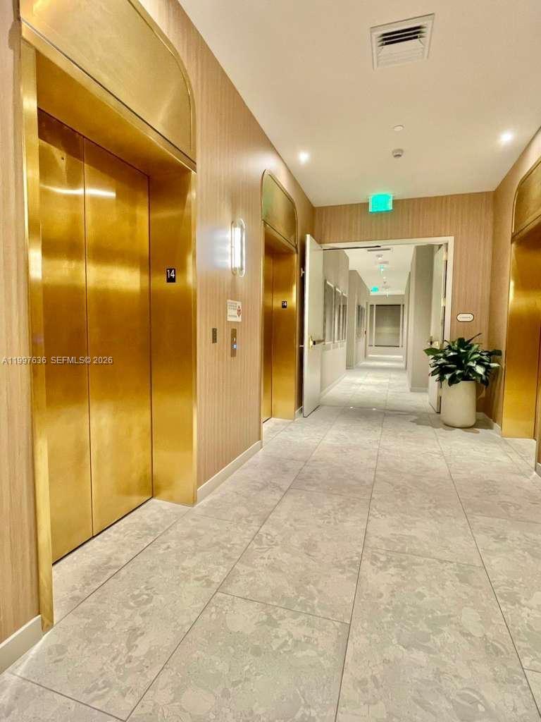 VICEROY RESIDENCES - Residential