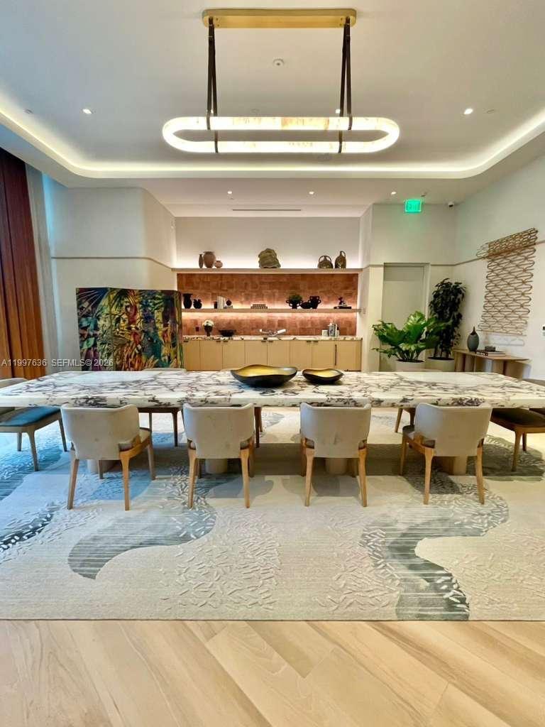 VICEROY RESIDENCES - Residential