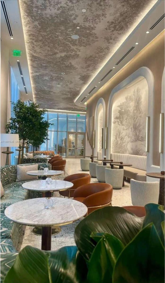 VICEROY RESIDENCES - Residential