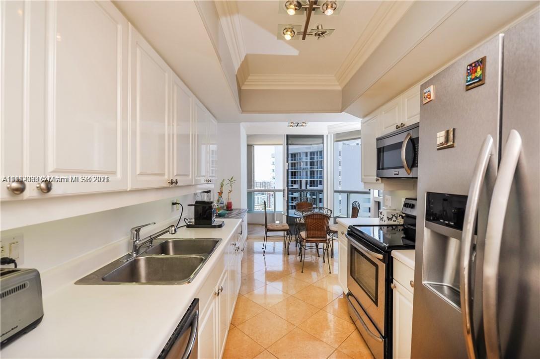 NORTH TOWER AT THE POINT - Residential Lease