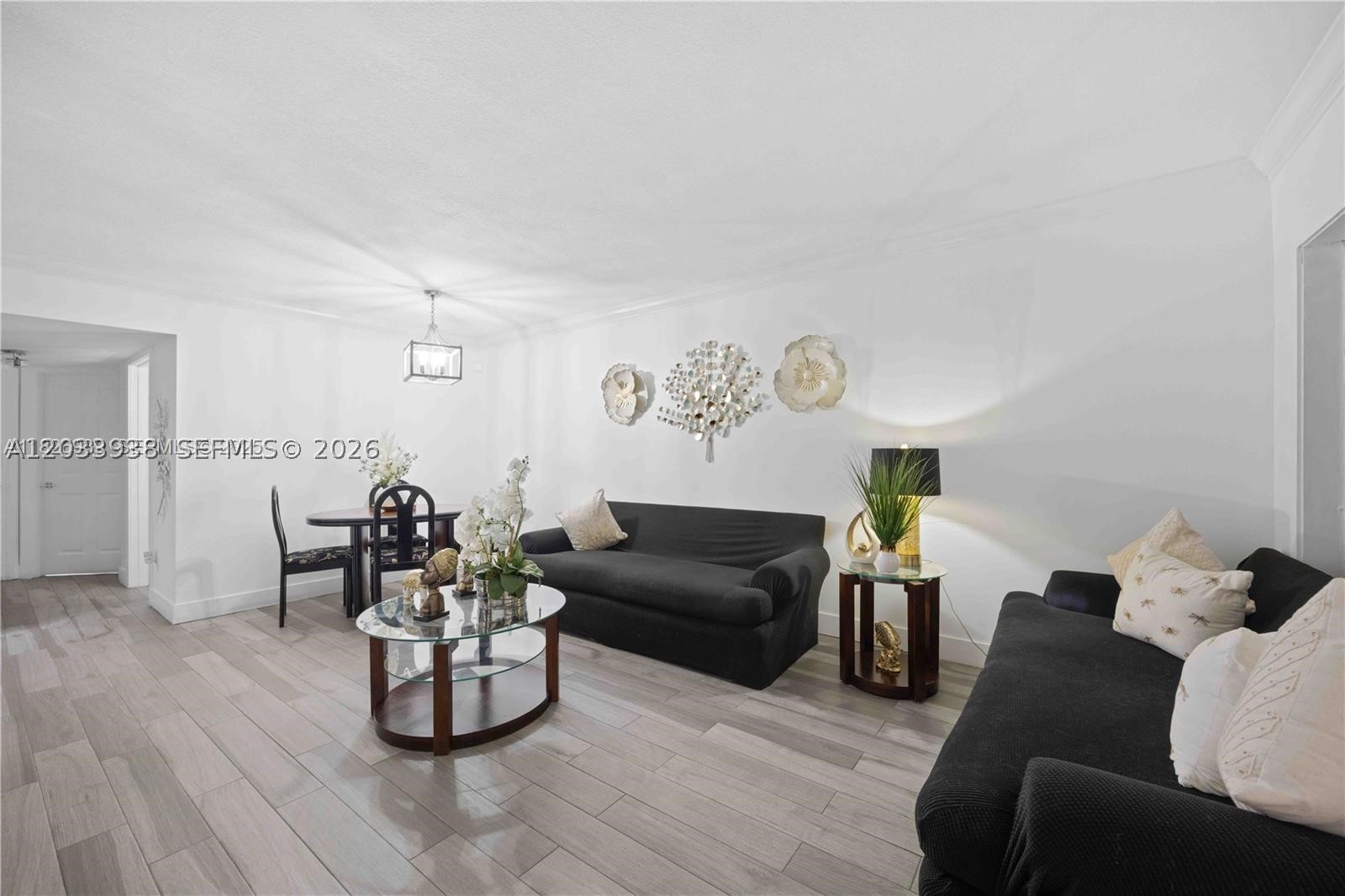 VILLA REAL CONDO NO 4 - Residential Lease