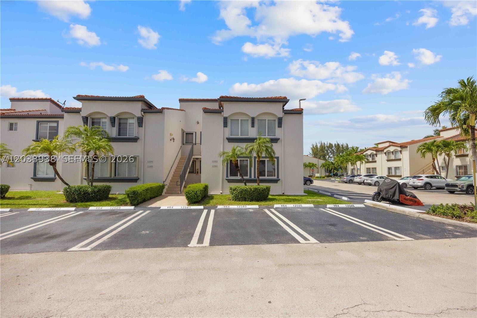 VILLA REAL CONDO NO 4 - Residential Lease