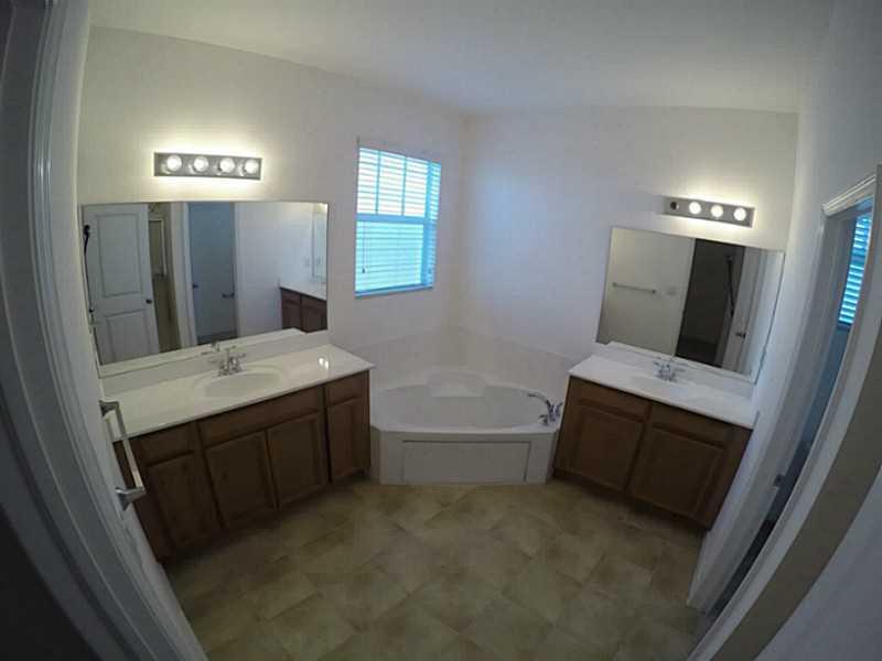 summerville - Residential Lease
