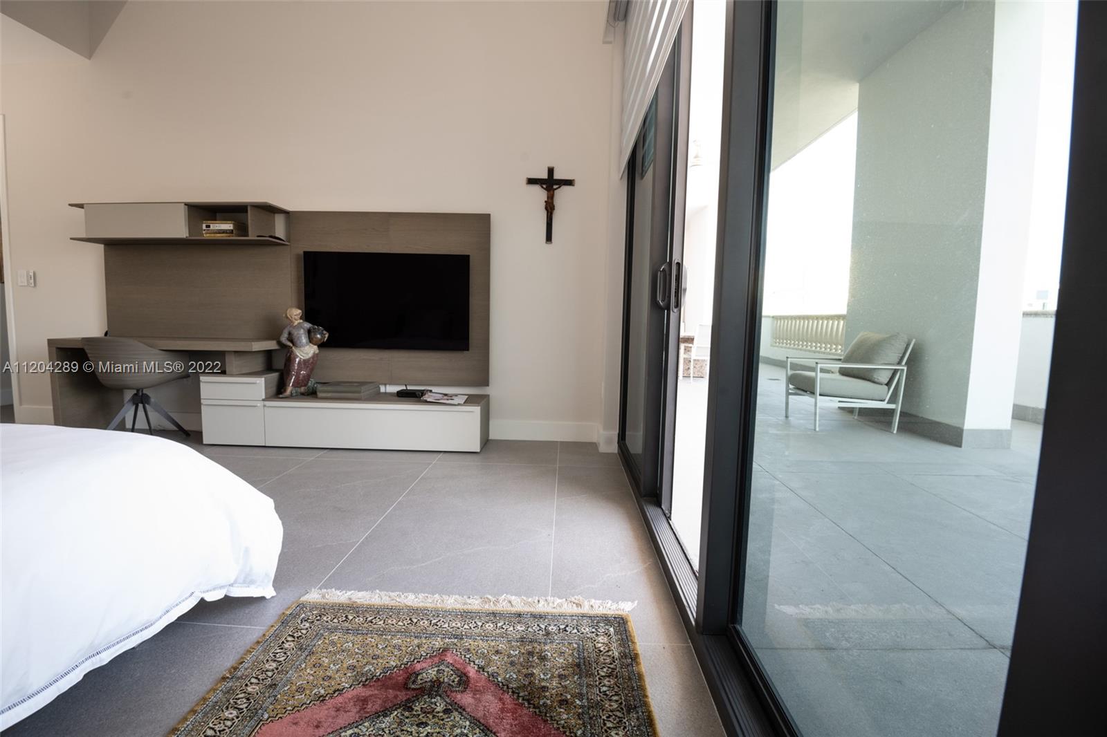 GIRALDA PLACE CONDO - Residential