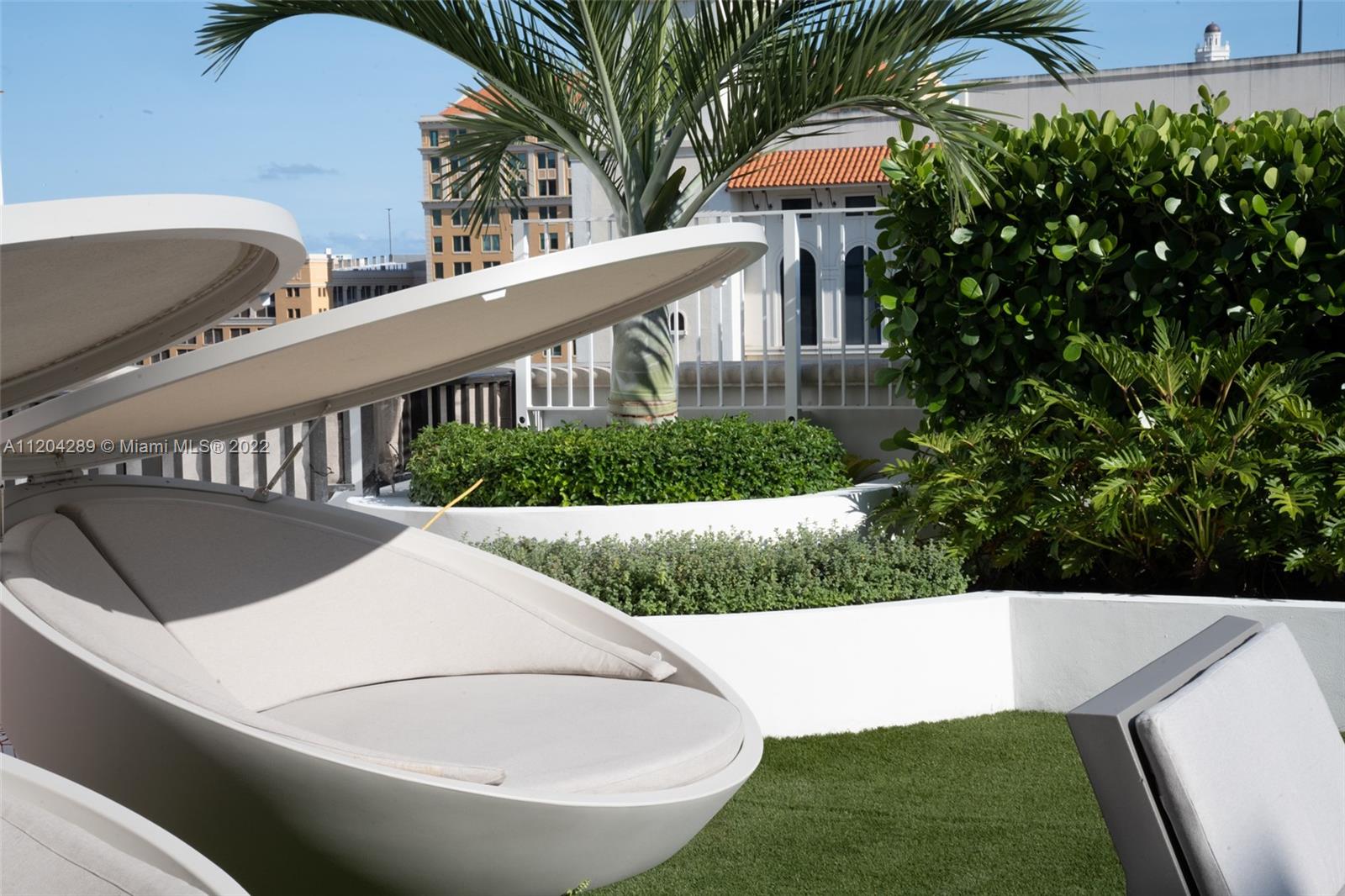 GIRALDA PLACE CONDO - Residential