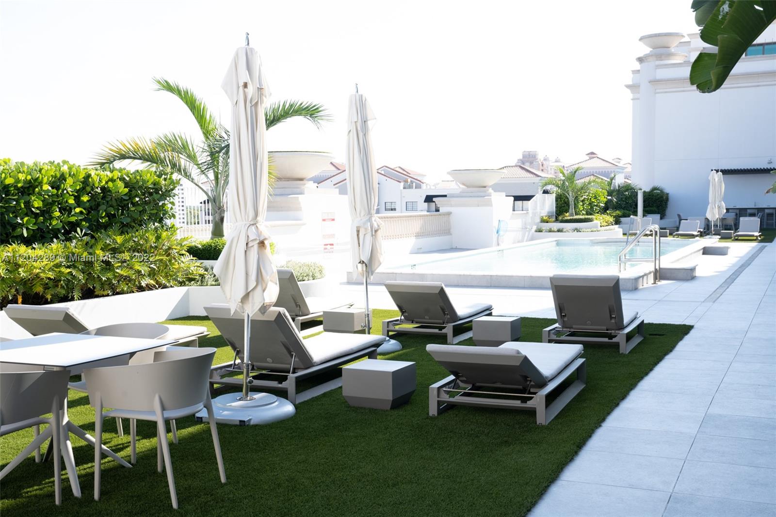 GIRALDA PLACE CONDO - Residential