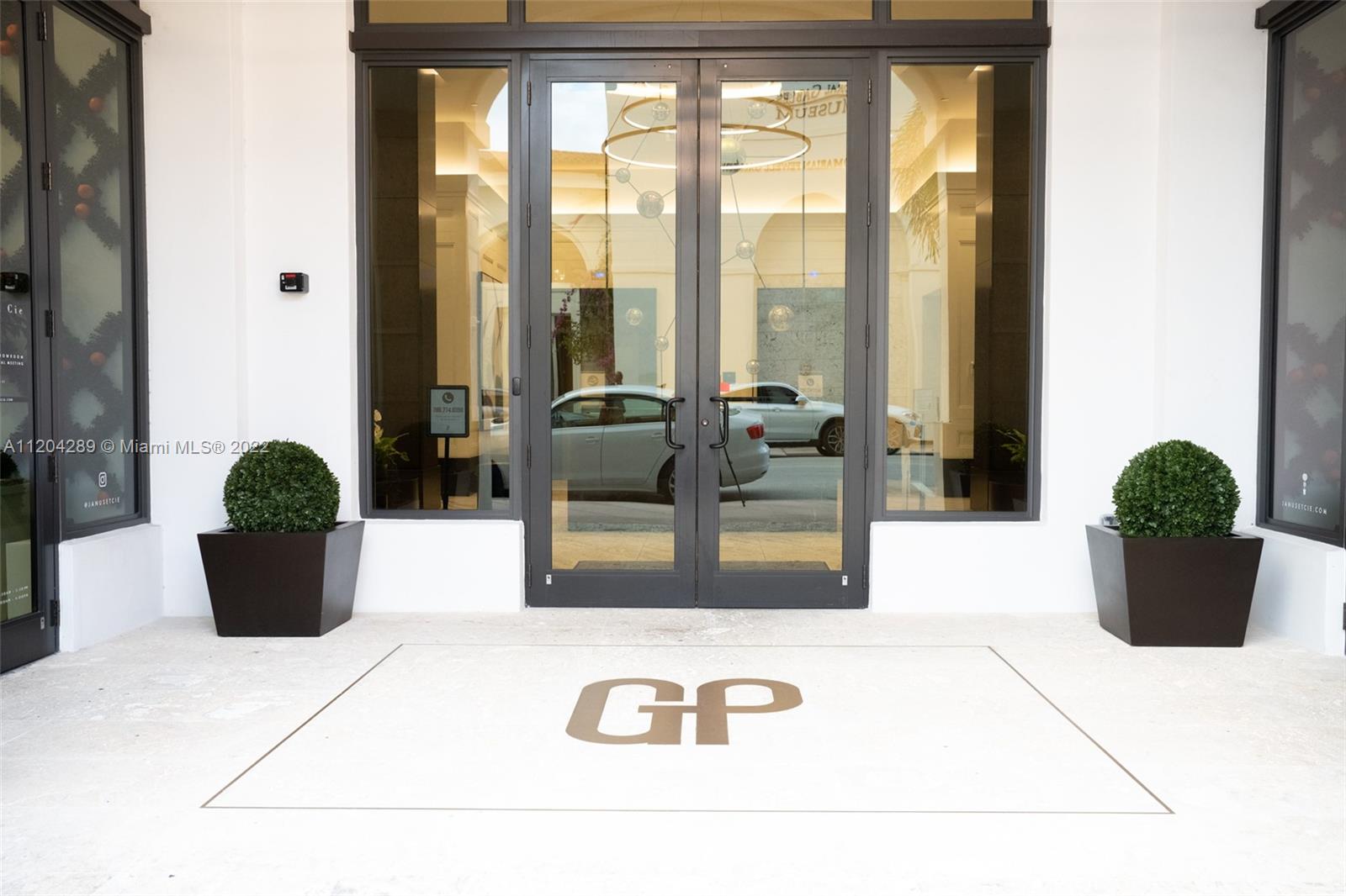GIRALDA PLACE CONDO - Residential