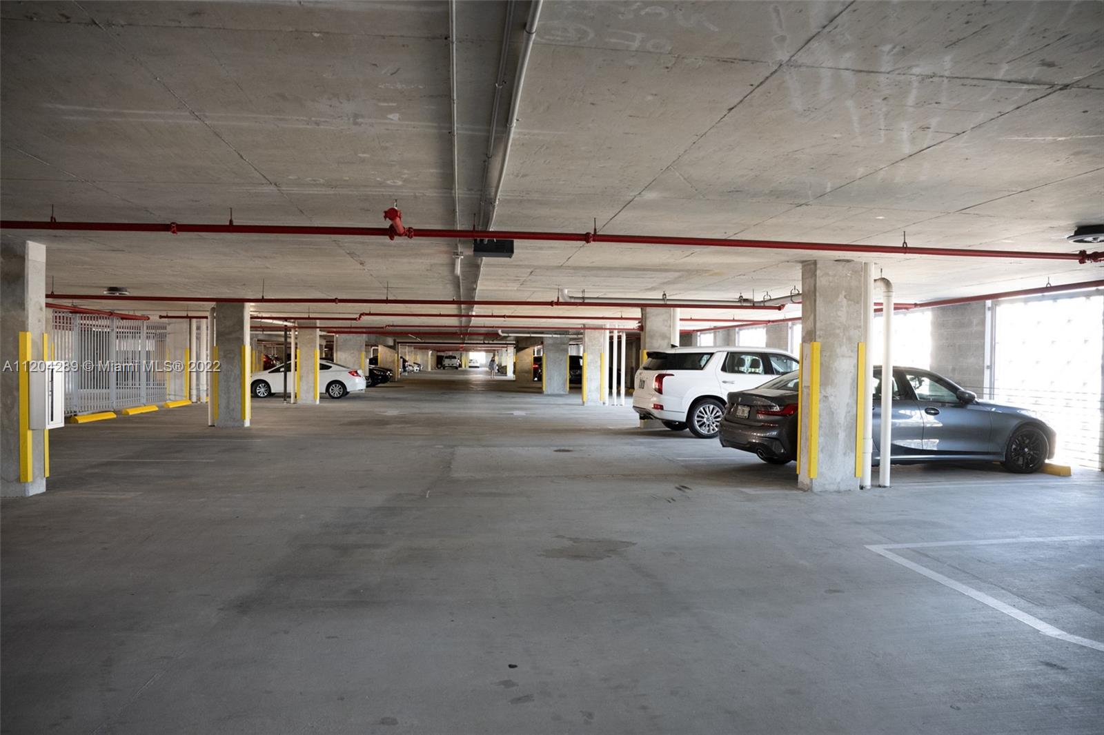 GIRALDA PLACE CONDO - Residential