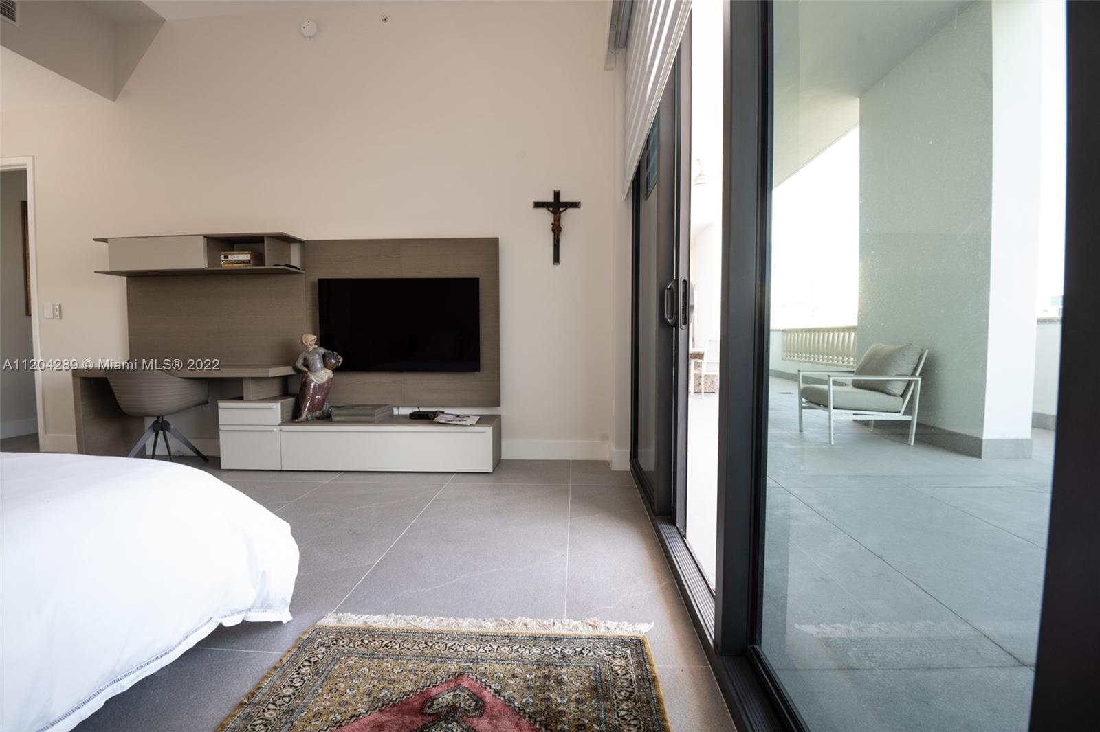 GIRALDA PLACE CONDO - Residential