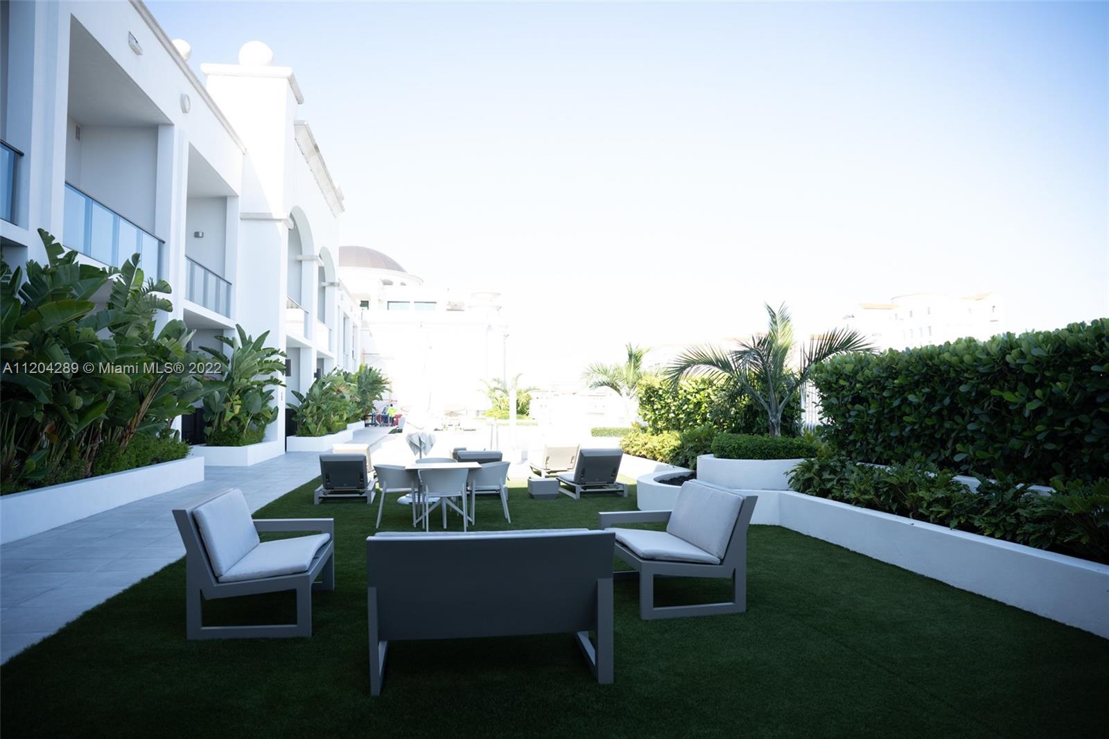GIRALDA PLACE CONDO - Residential