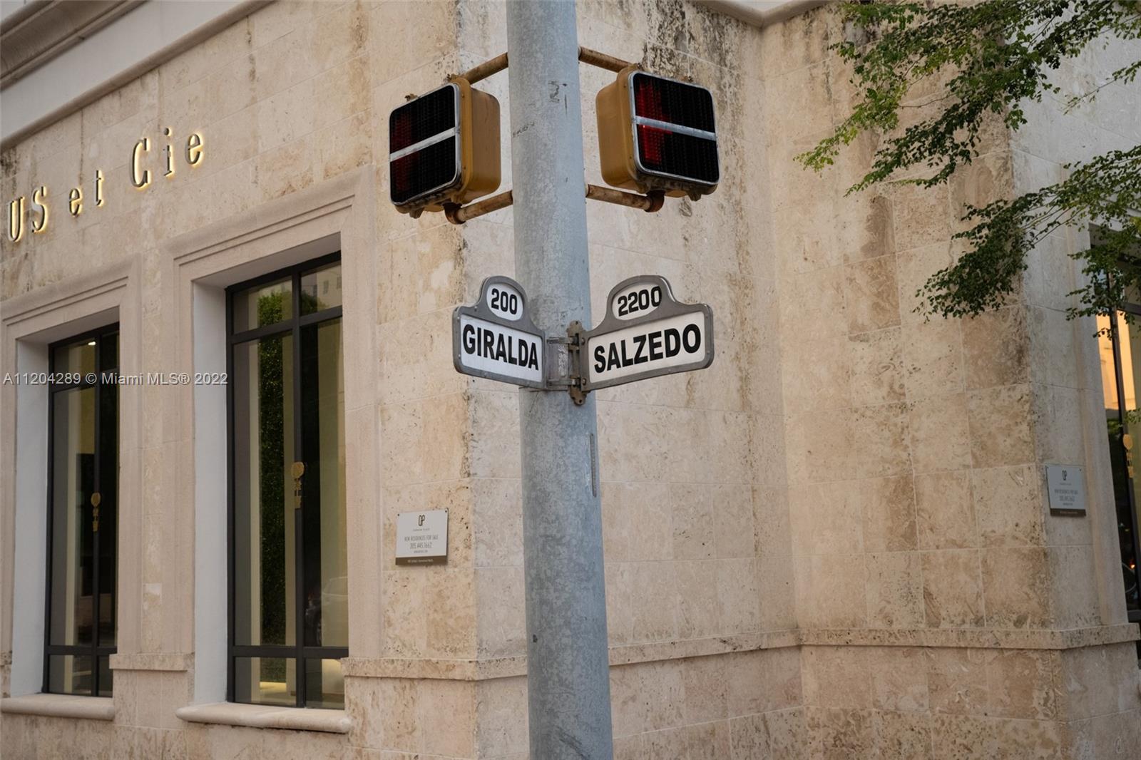 GIRALDA PLACE CONDO - Residential