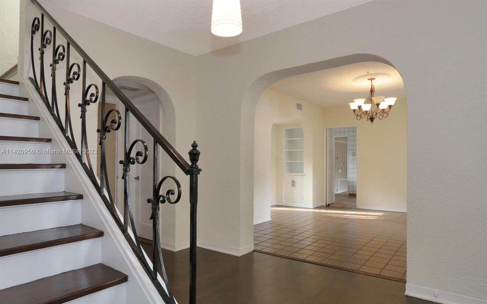 SUNSHINE FRUITS CO - Residential Lease