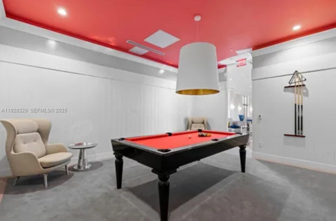 METROPICA NORTH TOWER ONE - Residential