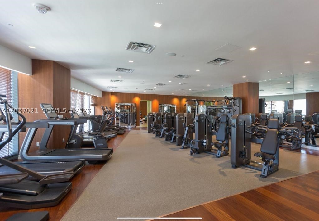 1300 S MIAMI AVENUE CONDO - Residential