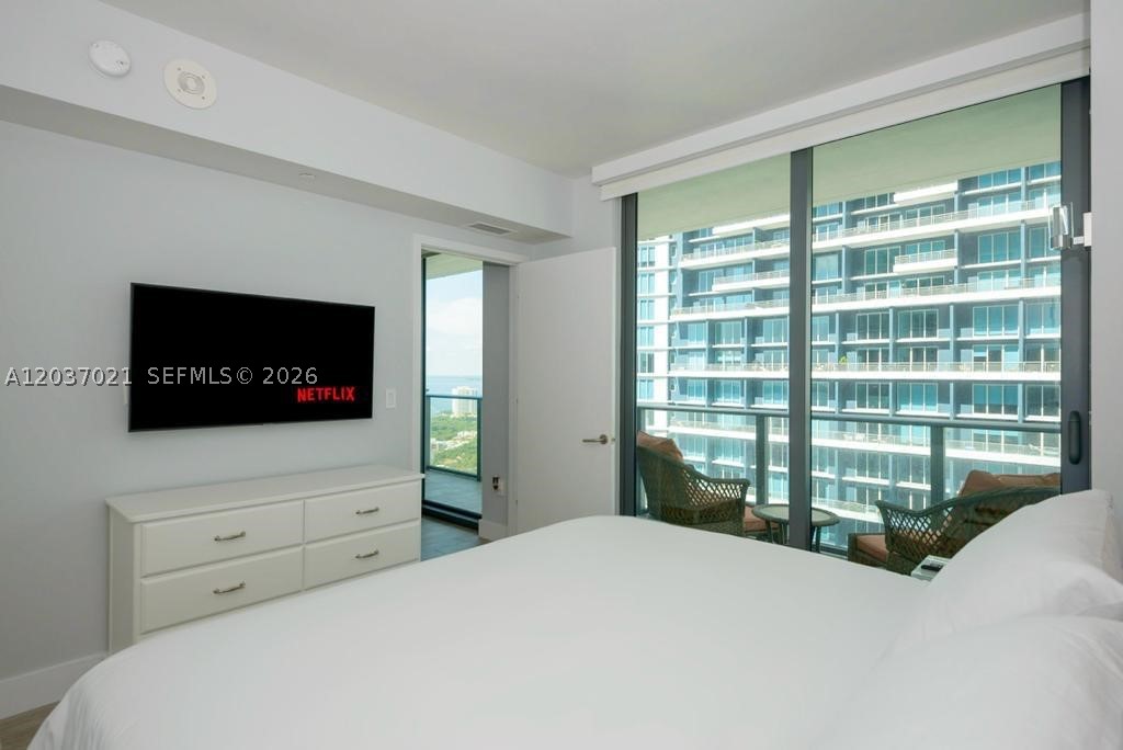 1300 S MIAMI AVENUE CONDO - Residential
