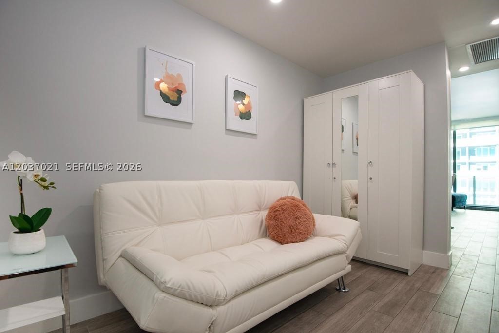 1300 S MIAMI AVENUE CONDO - Residential