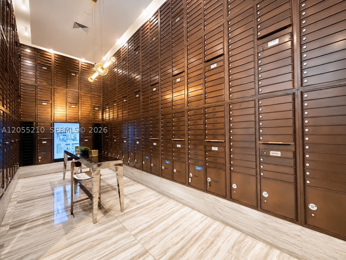 METROPICA NORTH TOWER ONE - Residential
