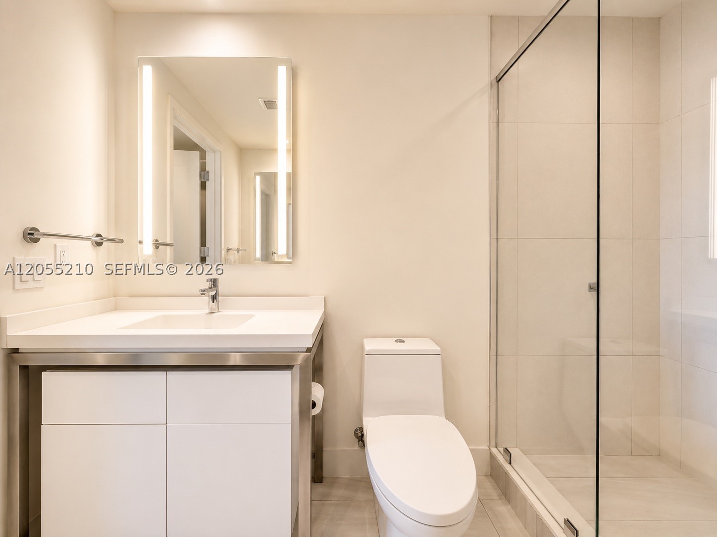 METROPICA NORTH TOWER ONE - Residential