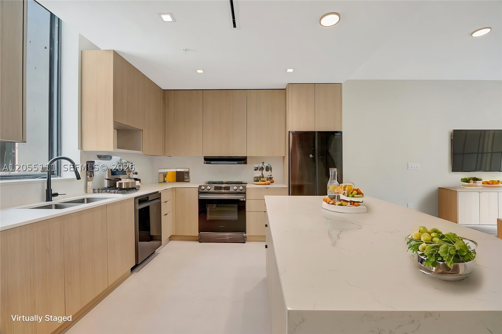 Caliza Townhouses - Residential