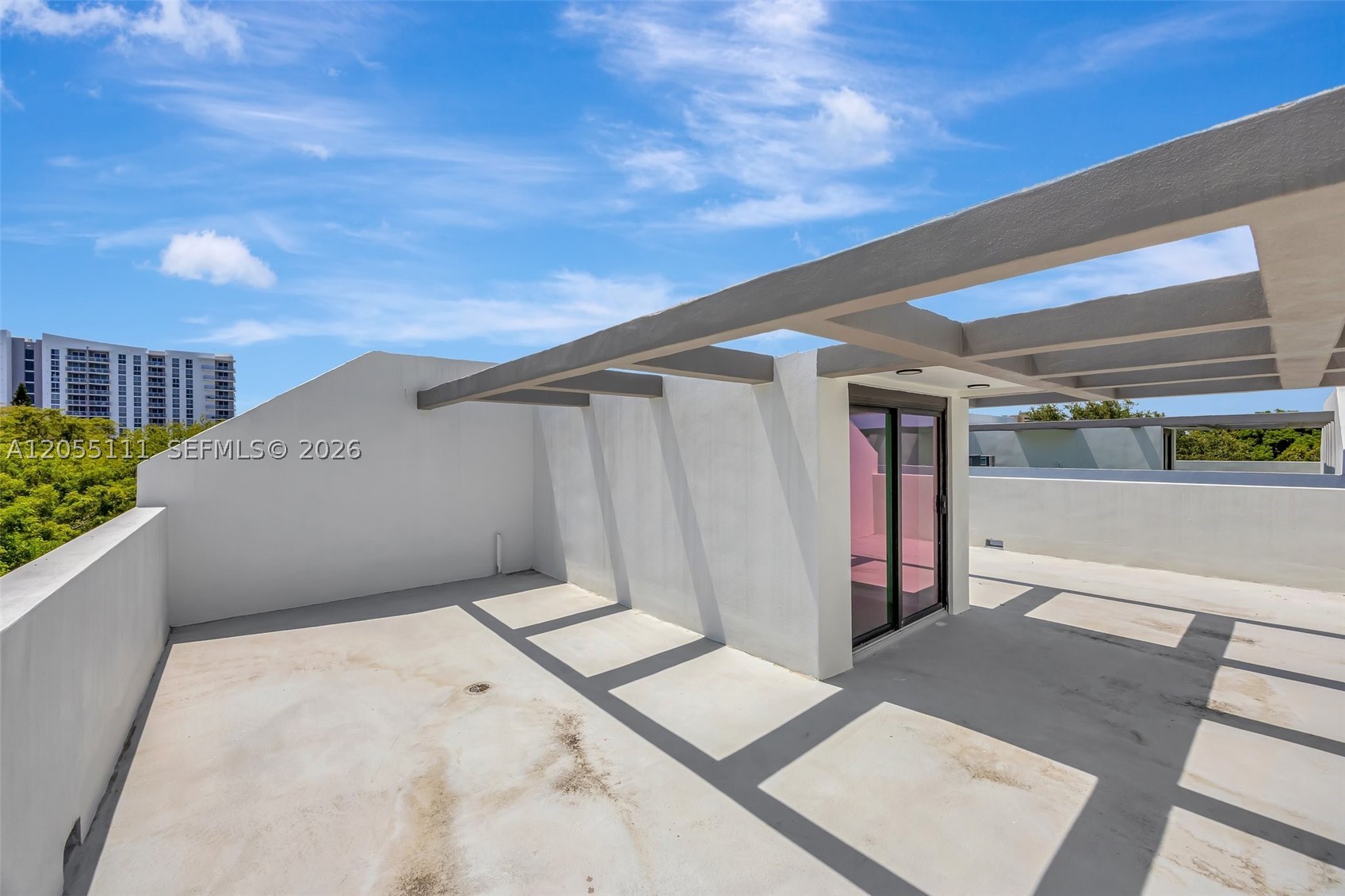 Caliza Townhouses - Residential