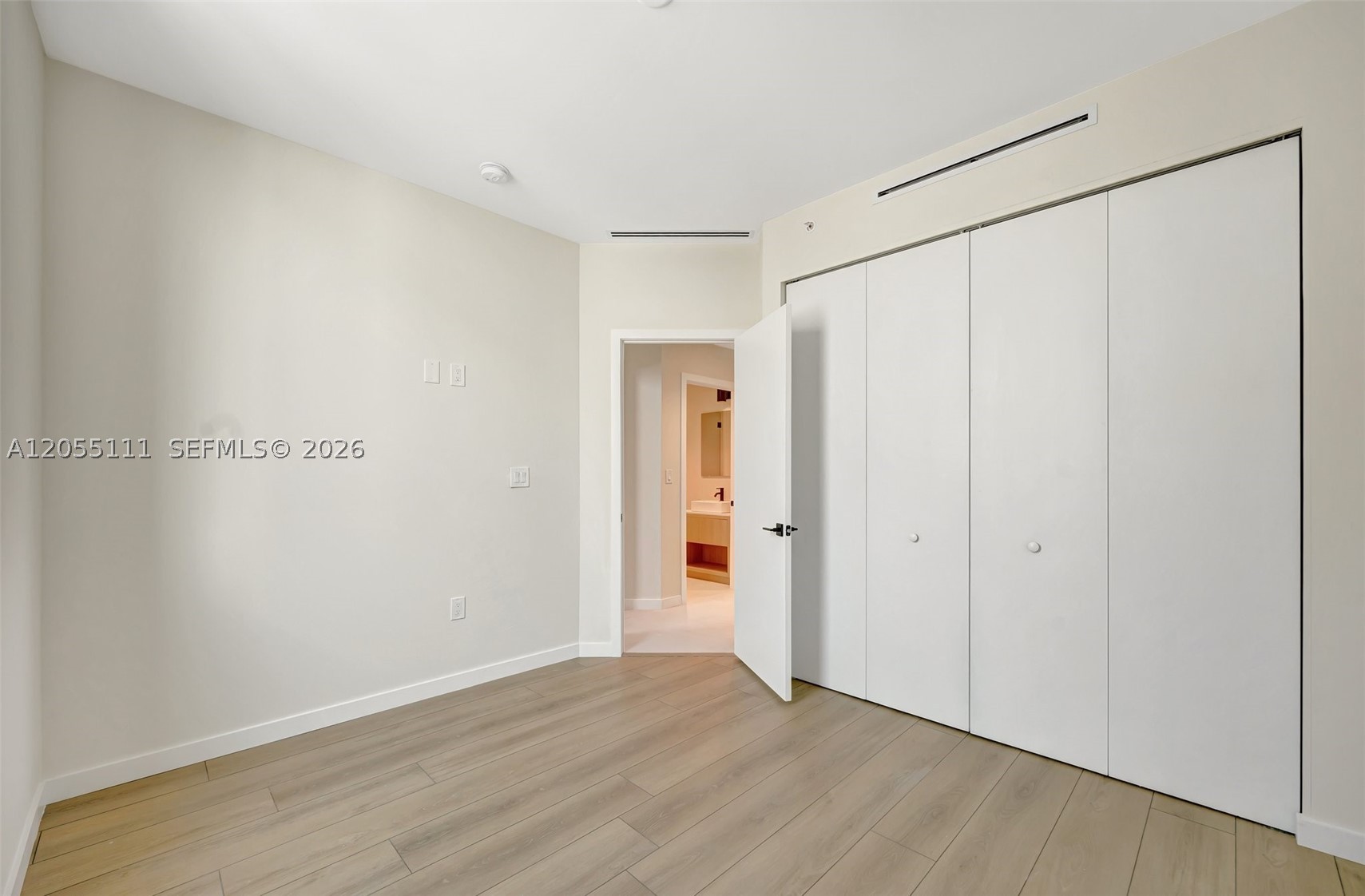 Caliza Townhouses - Residential