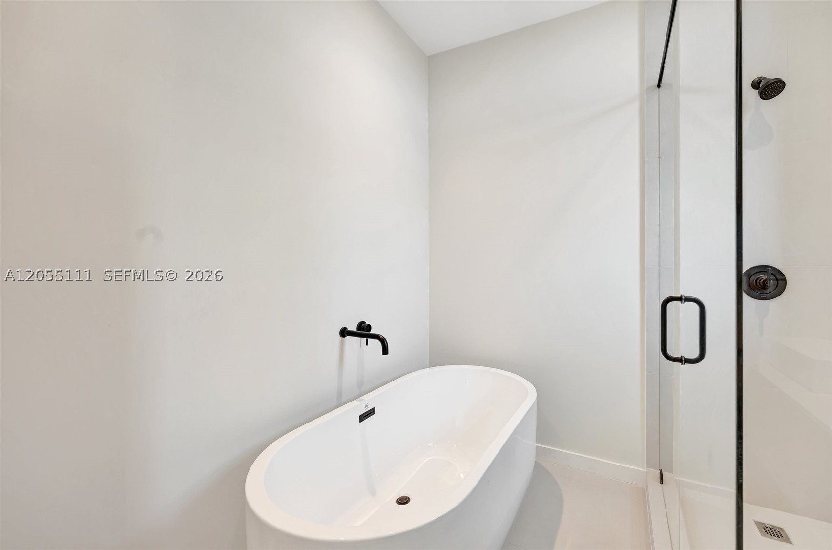 Caliza Townhouses - Residential