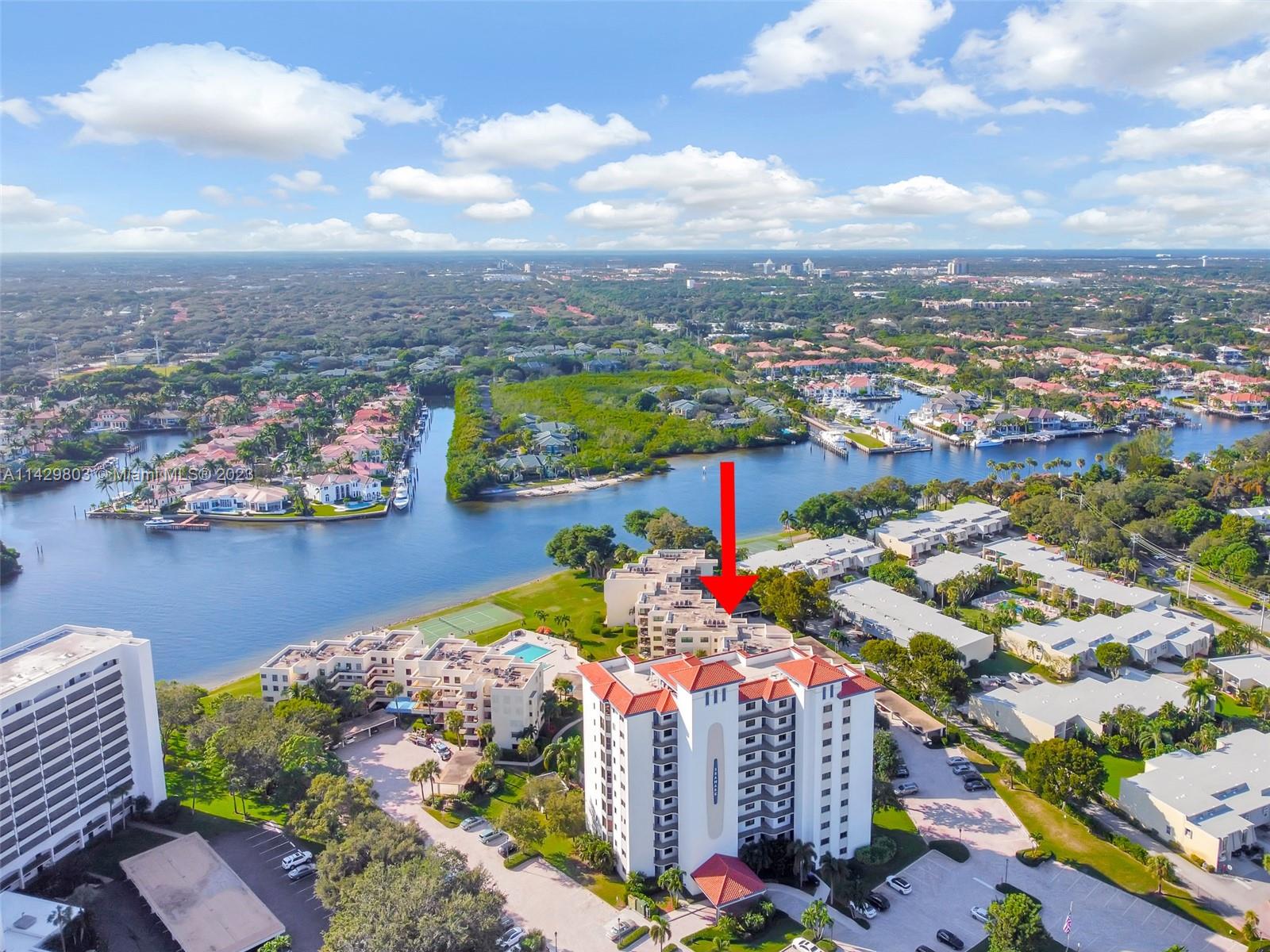 EVERGLADES OF NORTH PALM - Residential Lease