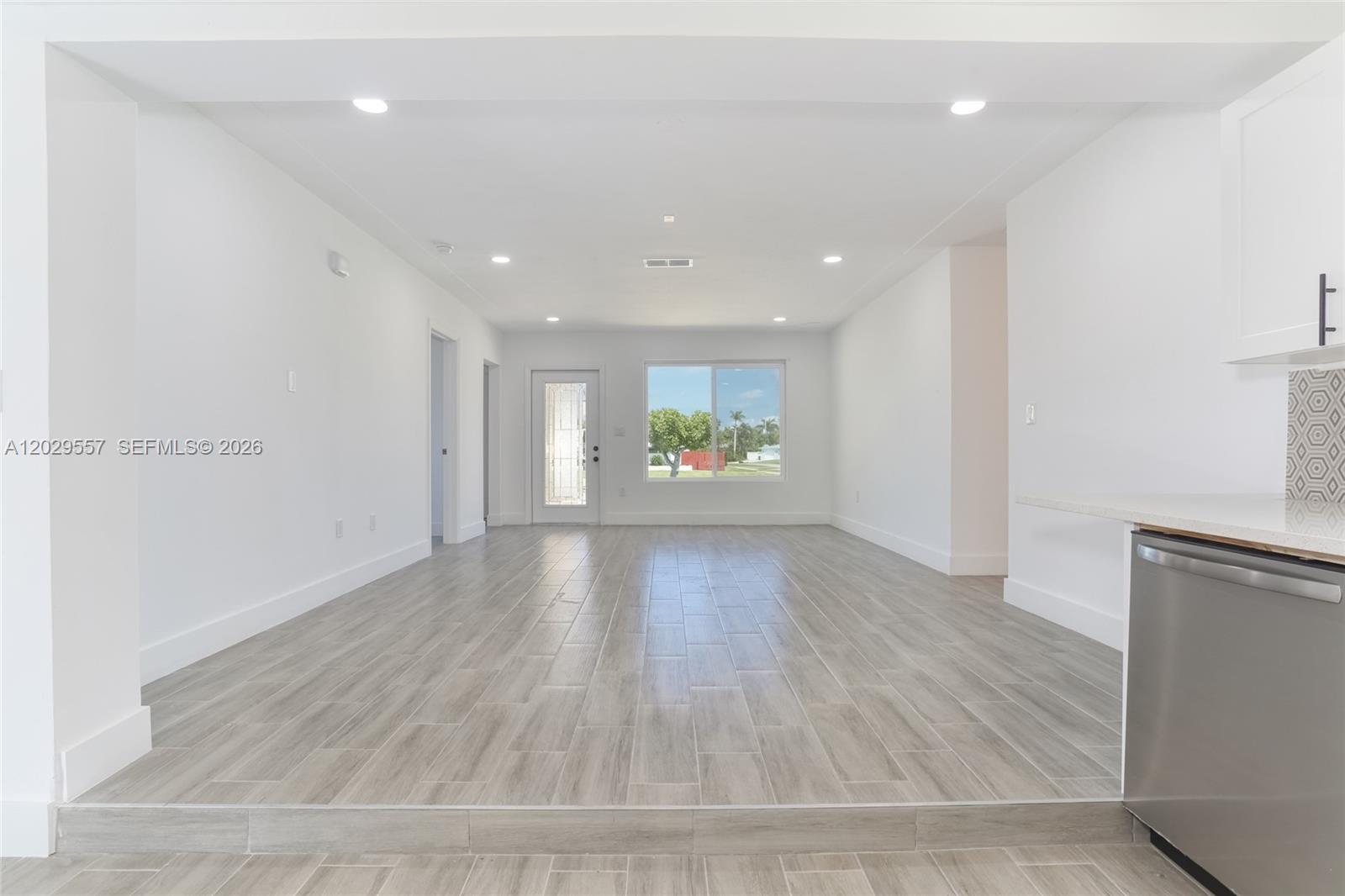 NORTH PALM BEACH VILLAGE - Residential